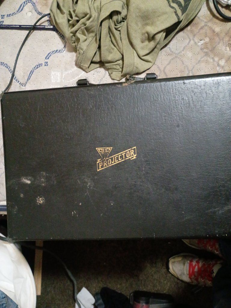 Main image 3