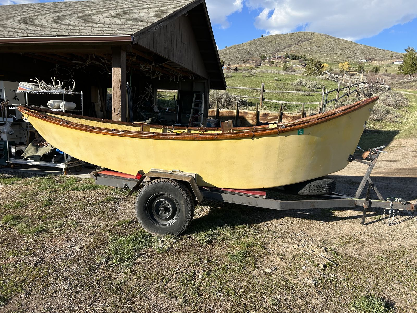Lavro driftboat with motor well.