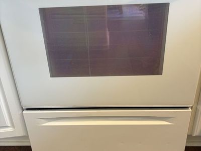 Whirlpool 30” Electric Smooth Top Range