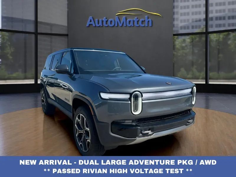 2025 Rivian R1S Adventure