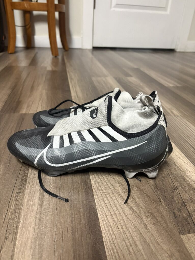 Nike Vapor Football Cleats