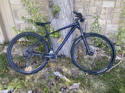 Specialized Epic Hardtail XC mountain bike