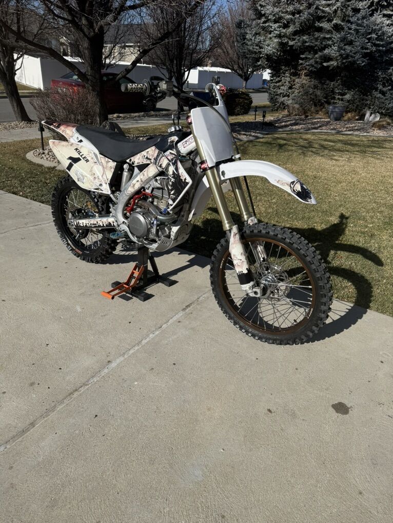 2005 CRF450R with over $4,000 in extras