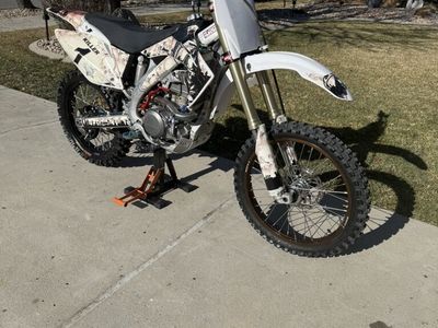 2005 CRF450R with over $4,000 in extras