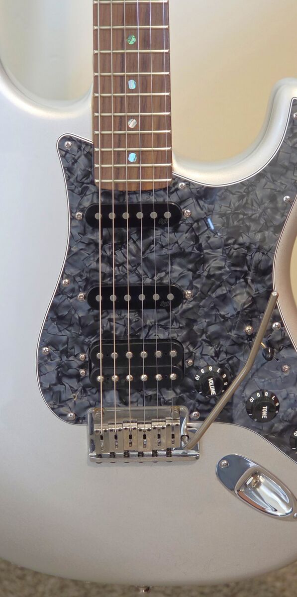 60th Anniversary 2006 American Deluxe Fender Strat HSS