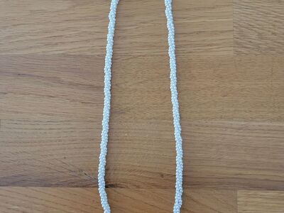 Faux Pearl Twisted Necklace