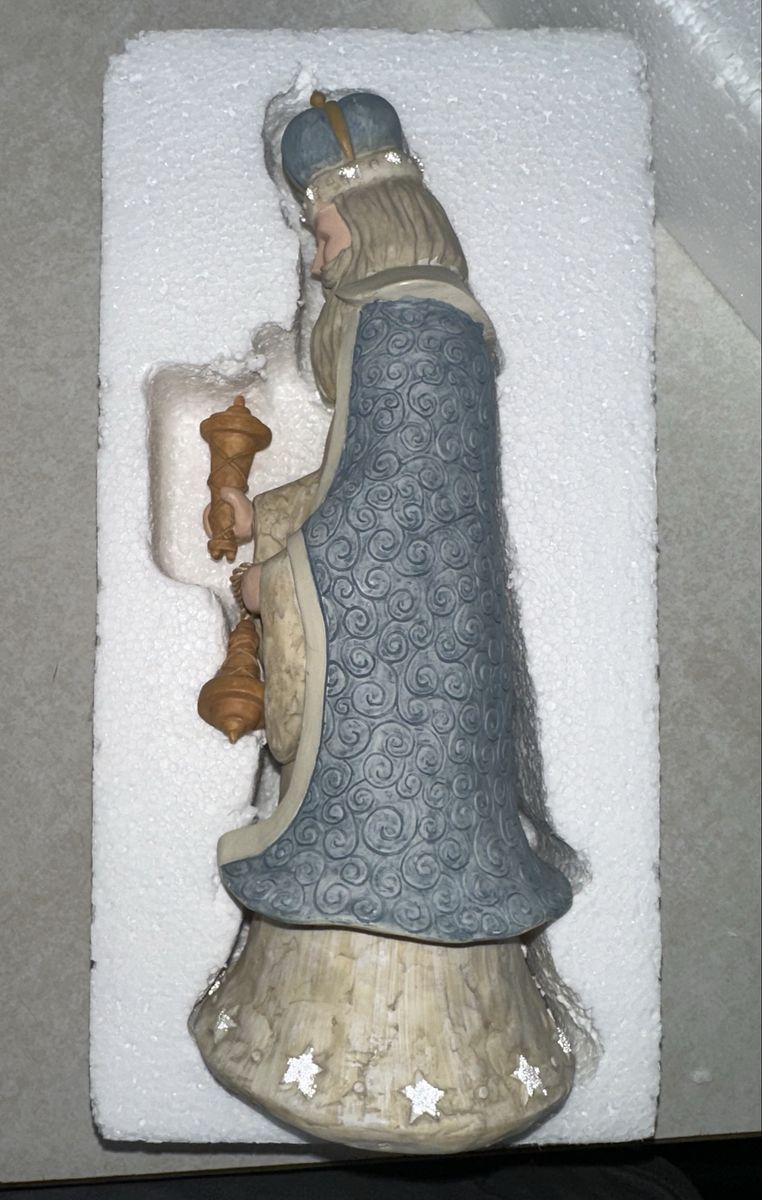 Main image 4