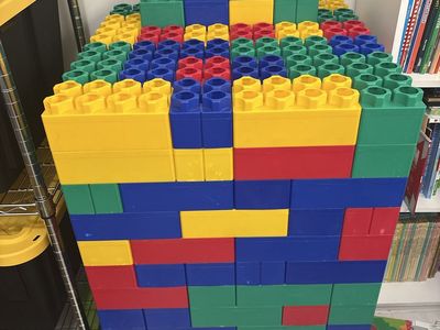 Large Set of Interlocking Plastic Building Blocks Giant Toy Bricks