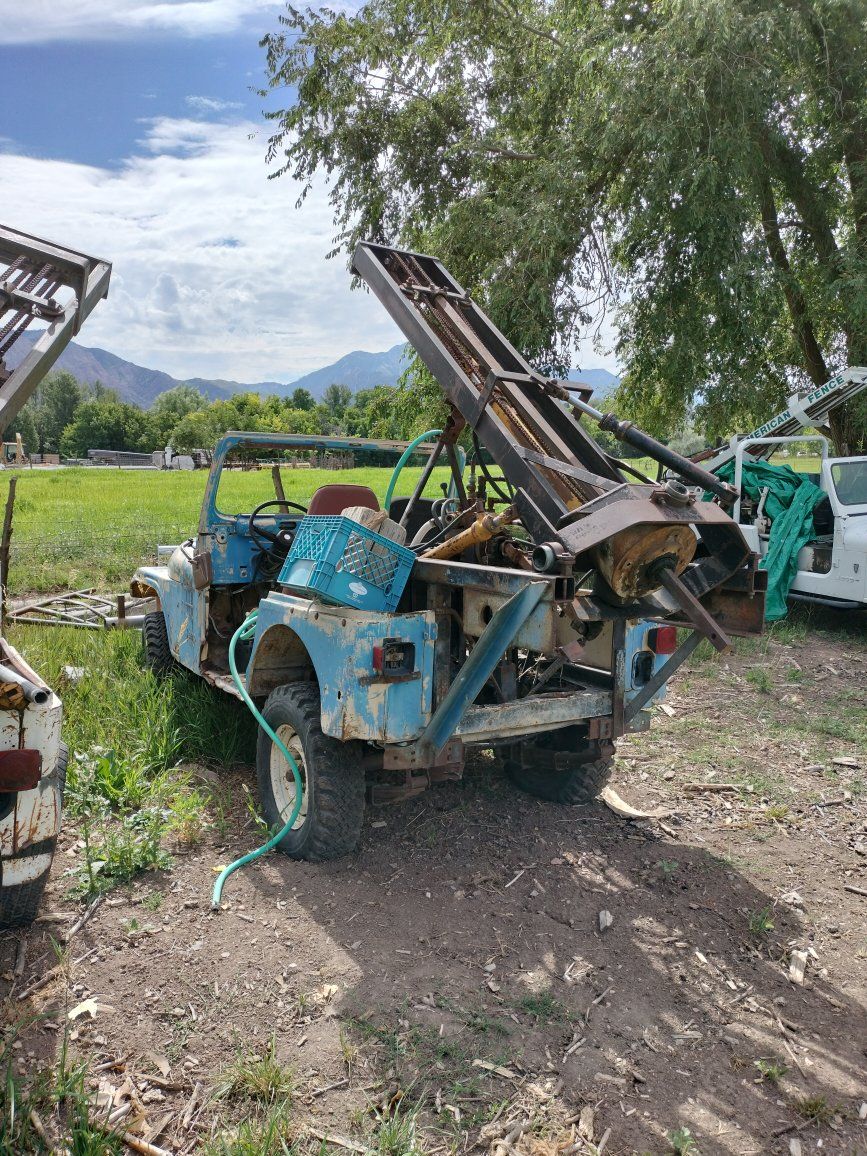 Jeep diggers