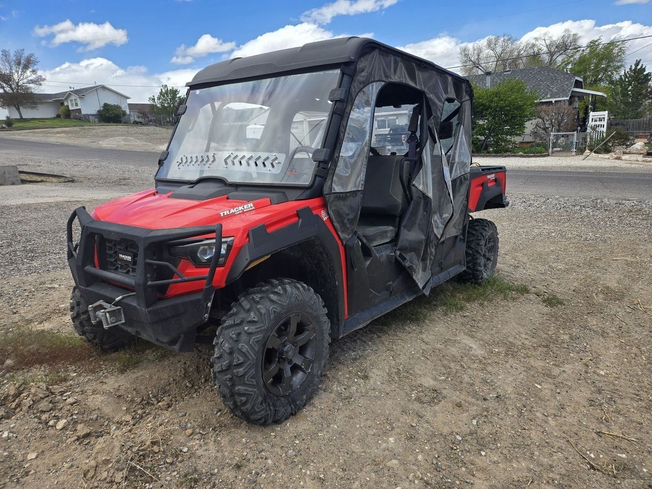 2020 Tracker 800SX Crew