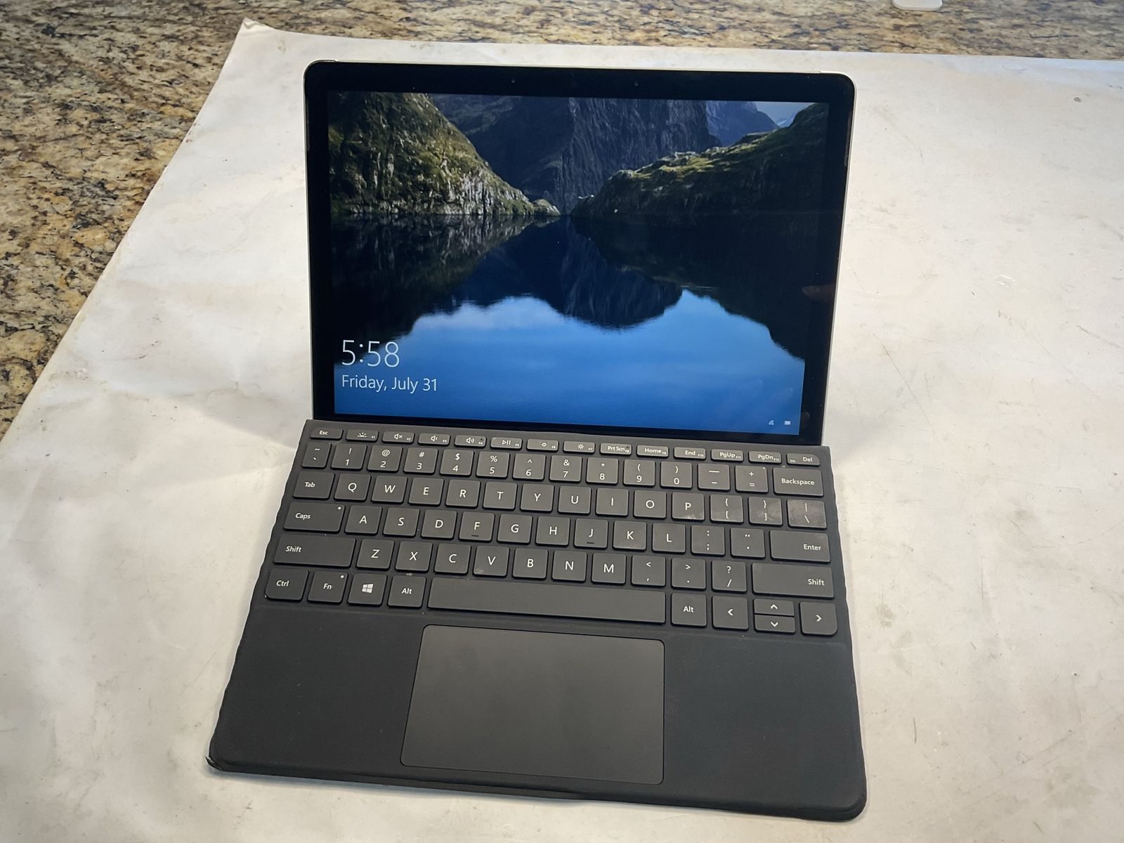 Microsoft Laptop Surface Pro 1901 E75014007