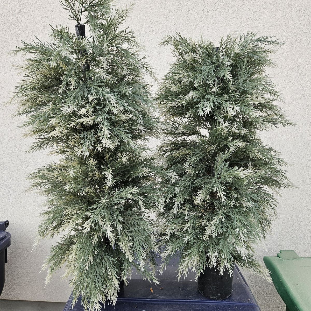 Artificial outdoor tree