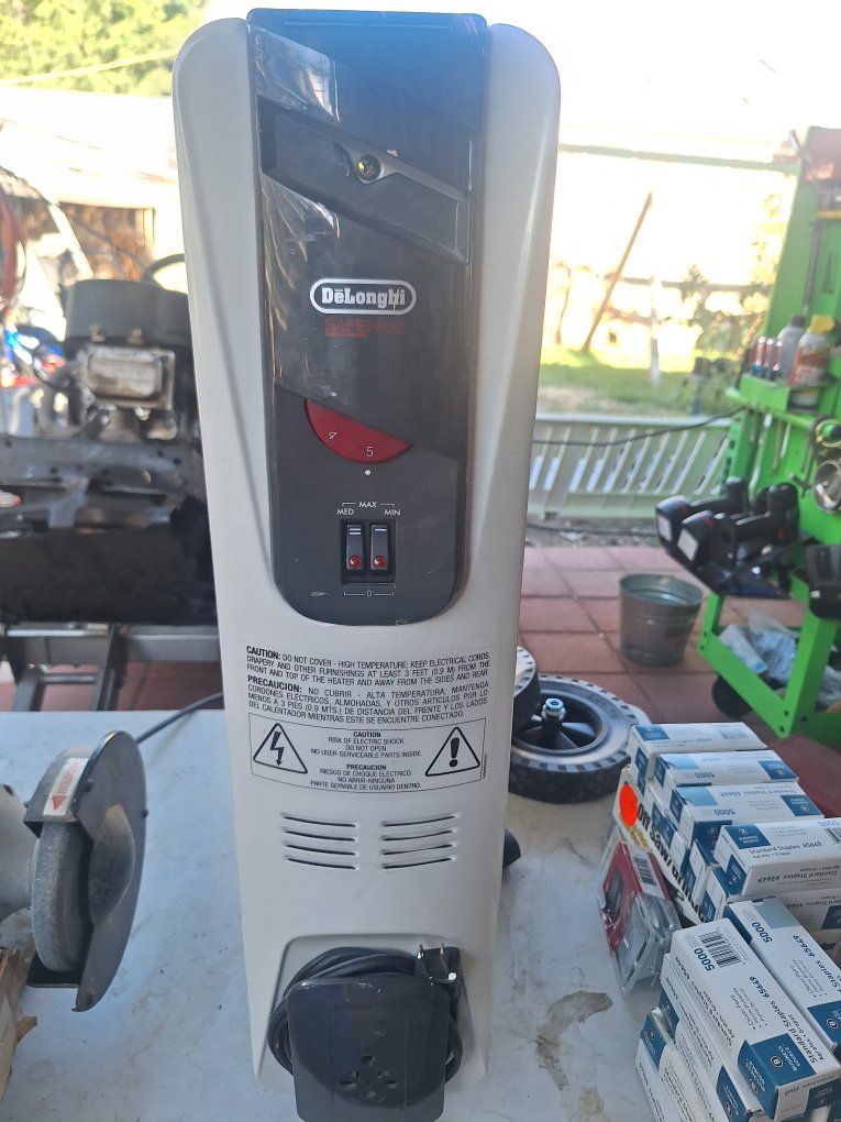 Delonghi oil space heater 