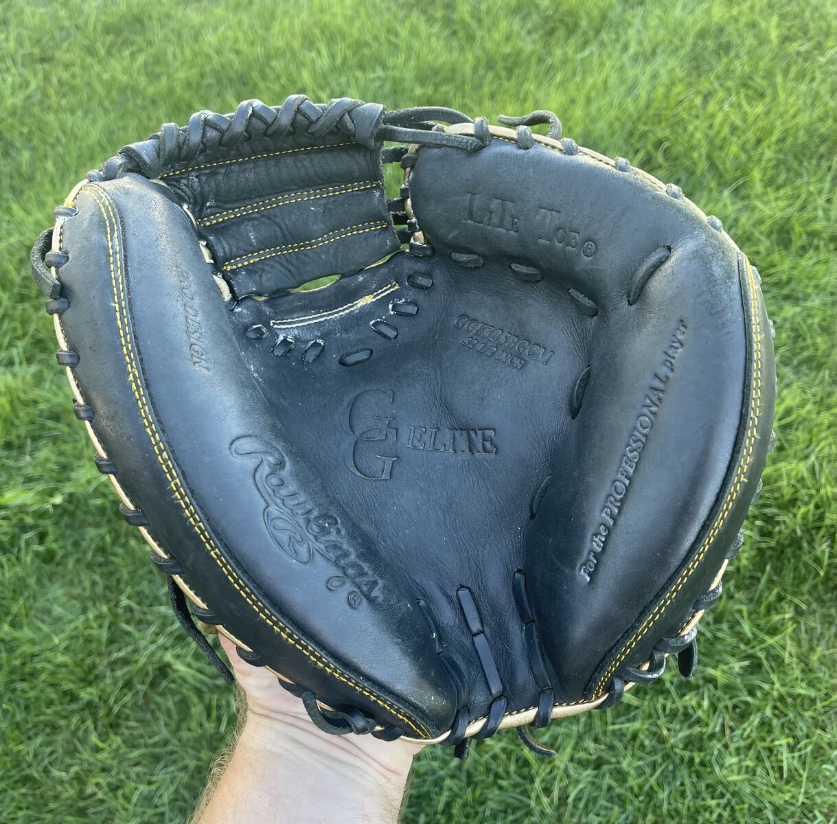 Rawlings Gold Glove 32.5 in. Baseball Catchers Glove