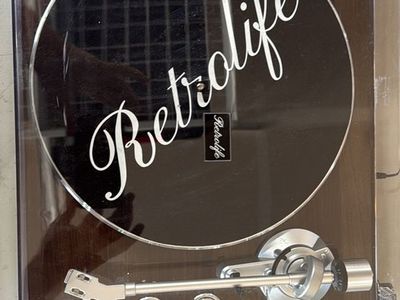 Retrolife HQ-KZ006 Belt Drive Turntable / Record Player – $125