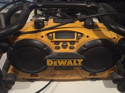 DeWalt DC011 Work Site Radio/Charger - Durable & Portable