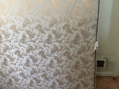 Full mattress and box spring