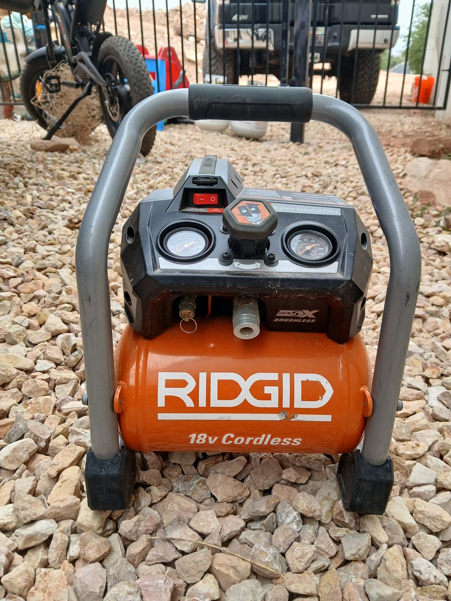 Ridgid air compressor CORDLESS