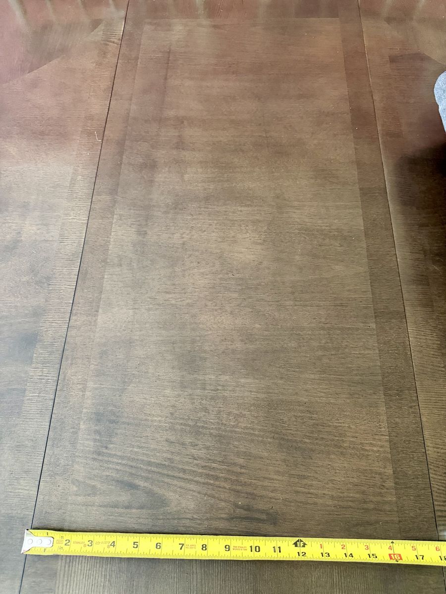 Main image 6
