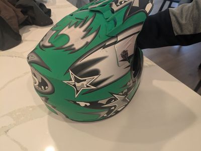 Dirt bike helmet