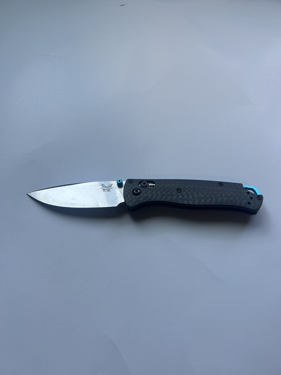benchmade carbon fiber bug out knife