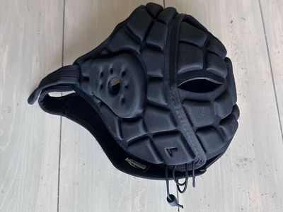 COOLOMG Soft Shell Flag Football Helmet 7V7 19mm Thick Rugby Helmet