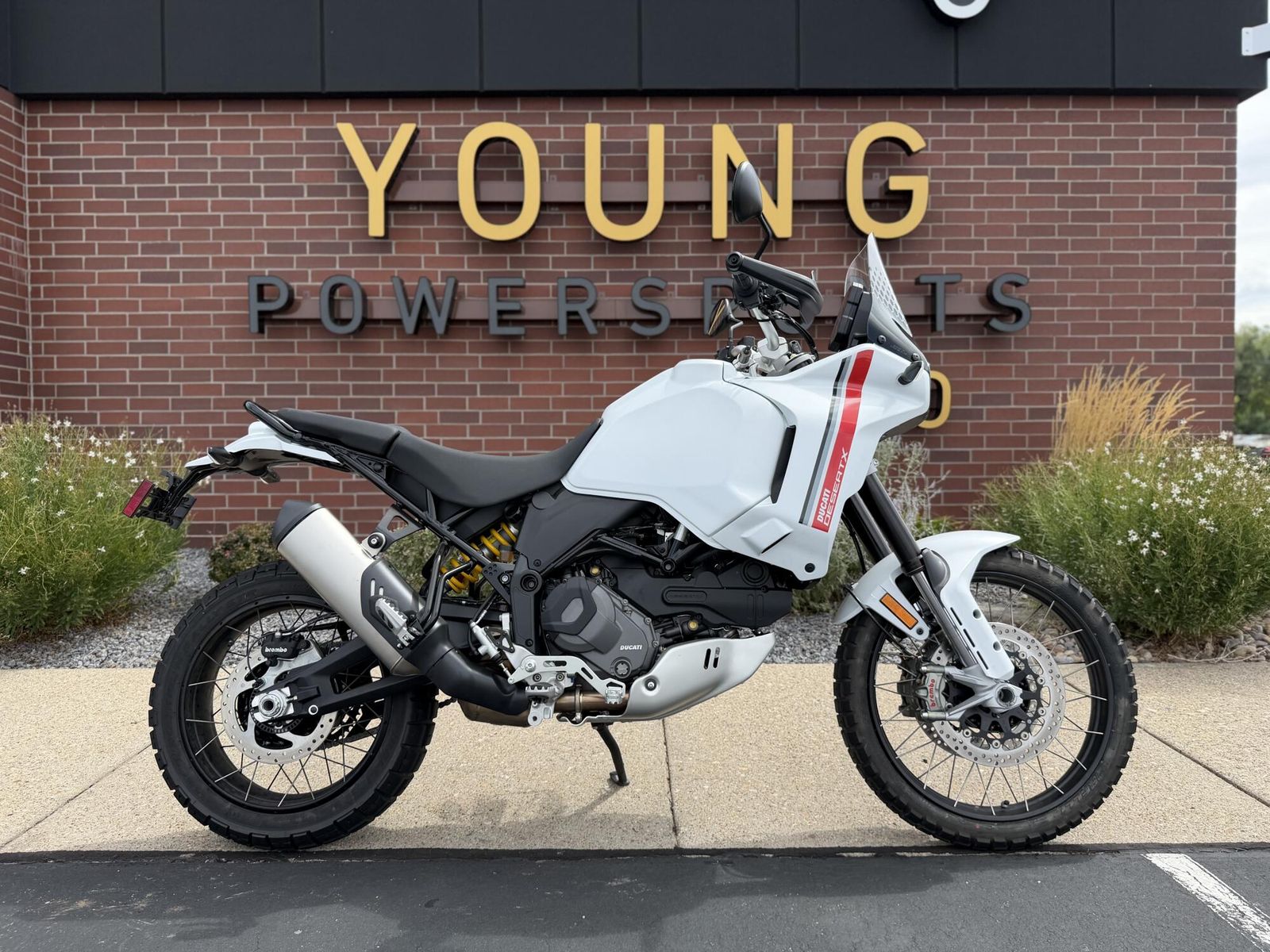 2025 Ducati DesertX