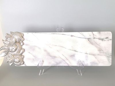 ARTHUR COURT VINTAGE 1986 "BUNNIES" WHITE MARBLE CHEESE / CHARCUTERIE BOARD 19X6"