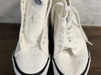 Unisex Original Vans Sk8-hi Tapered Stackform Sneakers