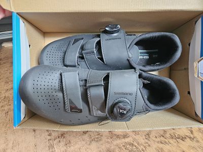 Shimano RP4 Road Cycling Shoes - 44E