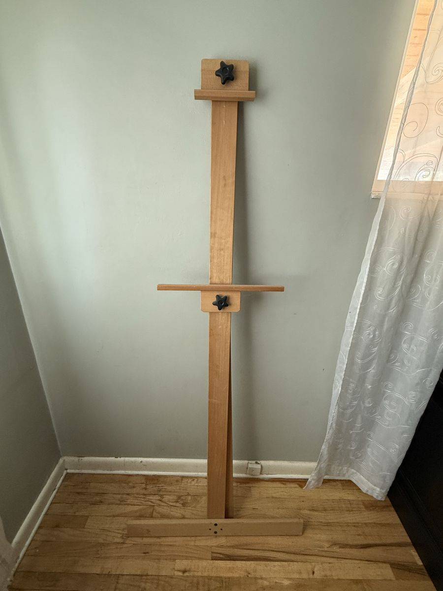 Adjustable Wooden Artist Easel - Studio/Display
