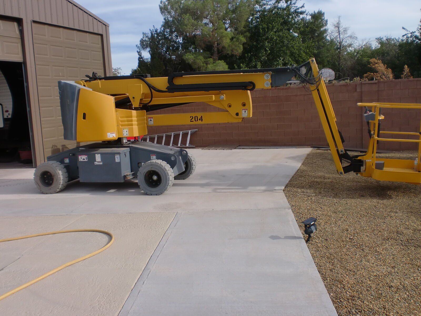 2013 Haulotte ha43 boom Lift