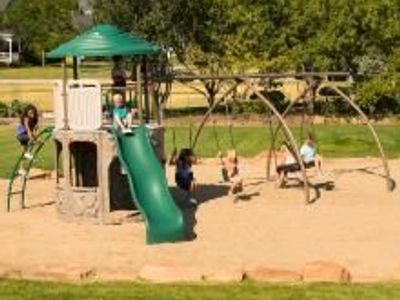 Lifetime Adventure Tower w/ spider swing