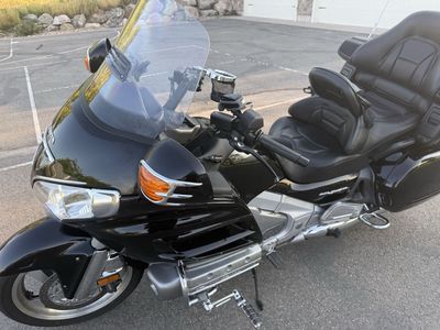 2006 Honda Goldwing 1800 (GL1800) Touring Motorcycle - Black - 18.4k Miles
