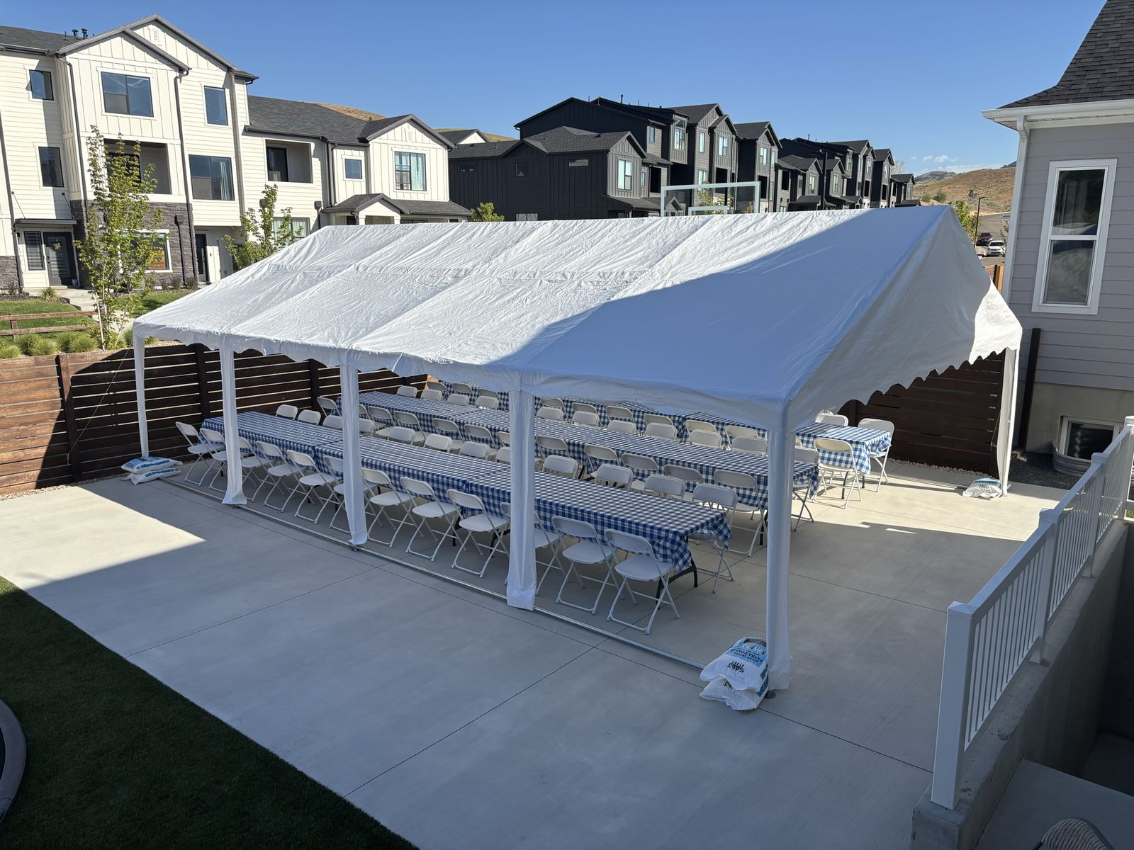 20’ x 30’ tent