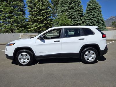 2017 Jeep Cherokee Sport