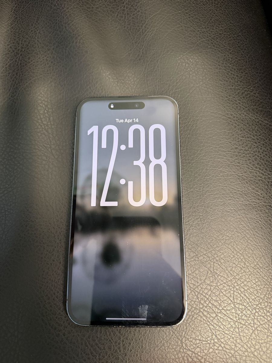 iPhone 14 Pro Max 1TB Unlocked – Excellent phone