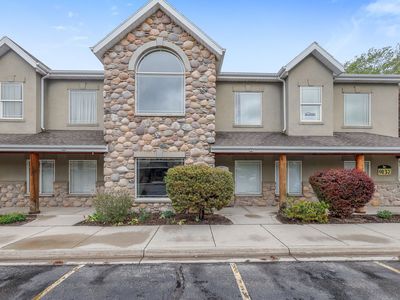 Single Office for Lease 225 sqft