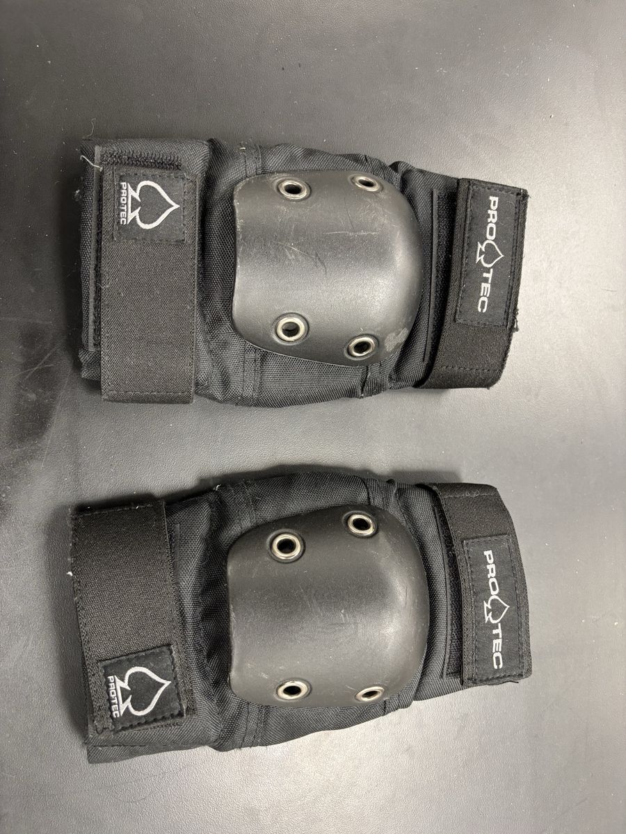 Pro Tec Skate / Street Elbow Pads Size Youth M