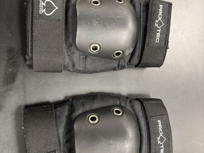 Pro Tec Skate / Street Elbow Pads Size Youth M