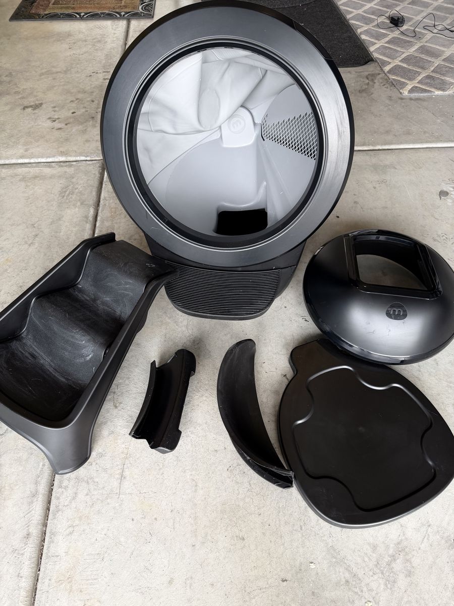 Litter Robot 4 With Accessories