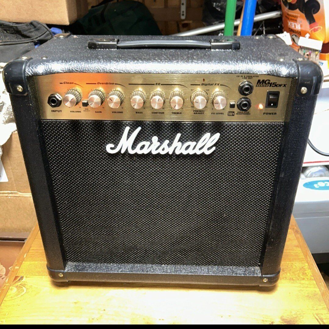 Little Marshall MG 15dfx amp Guitar Amplifier F/X
