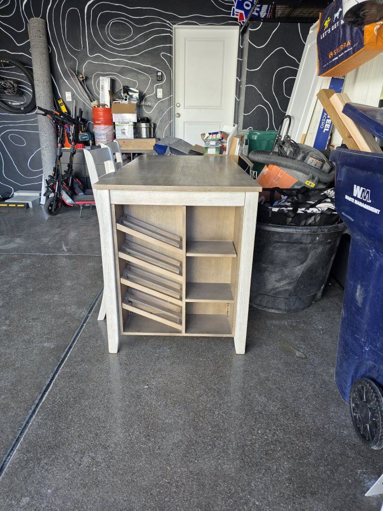 Main image 2