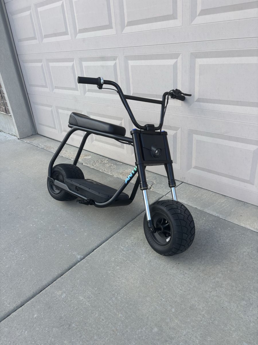 AUTO WHEELIE Antic E-bike Long Range