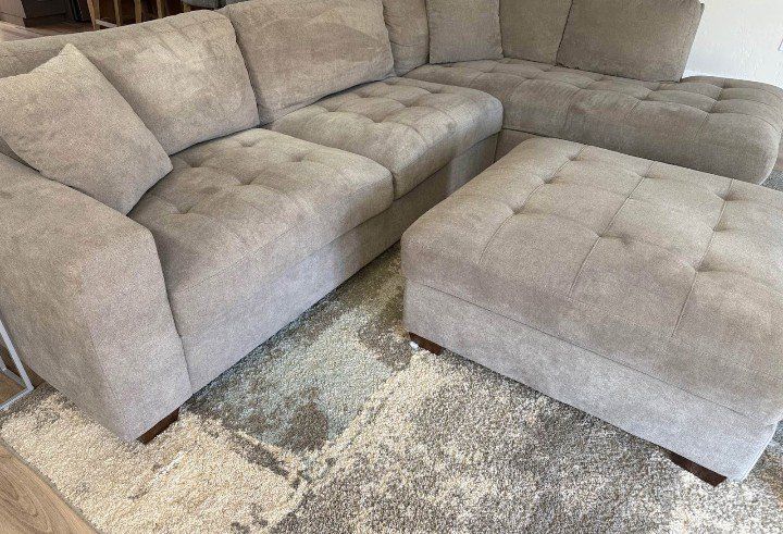 Gray Tufted Sectional Sofa with Storage Ottoman - Great Condition, Plush Seating