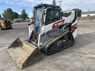 2024 T76 Bobcat Track Skid Loader
