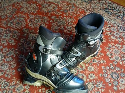 Scarpa T3 mens 8 telemark boots