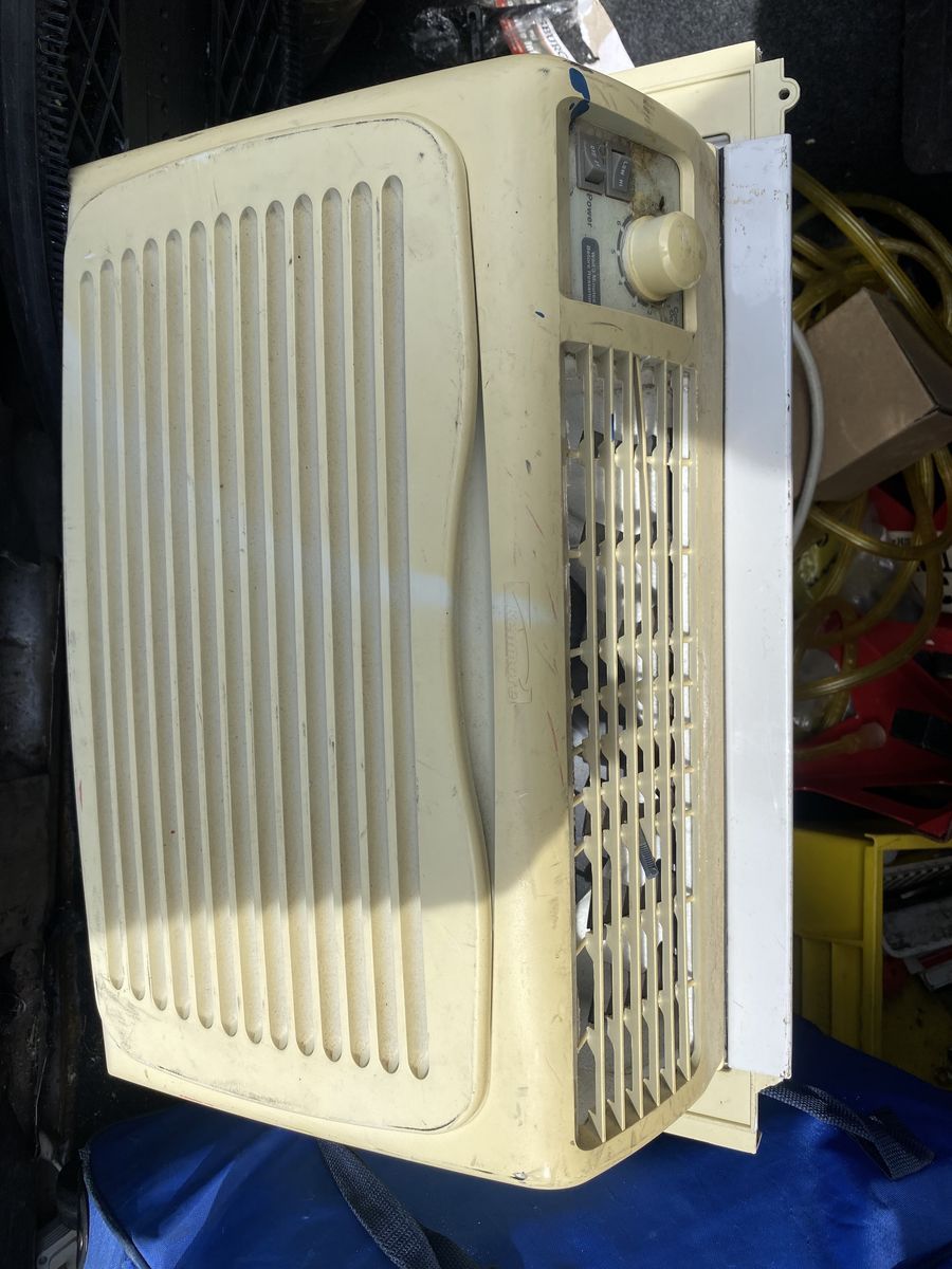 Frigidaire Window AC Unit - Compact & Efficient Cooling for Small Spaces