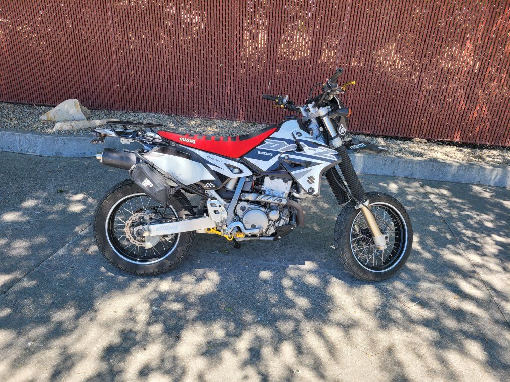 Suzuki DR-Z400SM Supermoto Motorcycle - Upgraded Exhaust, Red Seat, Luggage Rack