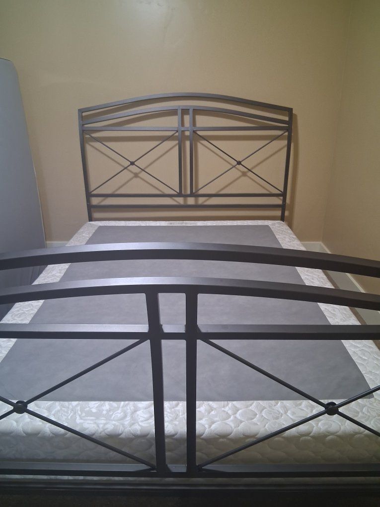 Queen sized Metal Bed Frame with Headboard and Footboard